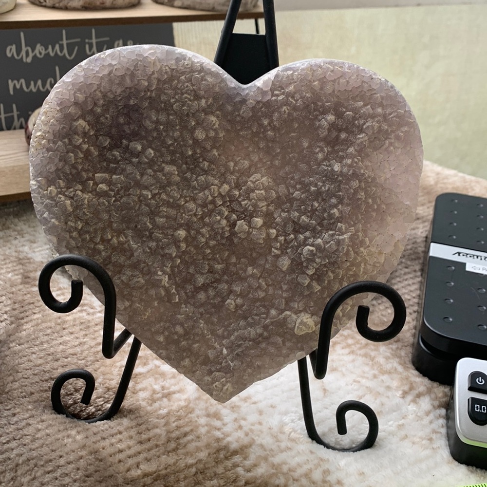 Amethyst flower heart